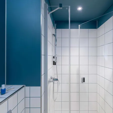 Ibis Budget Hotel 2*