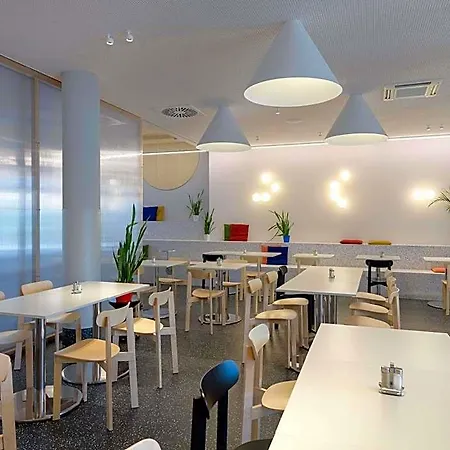 Ibis Budget 2*