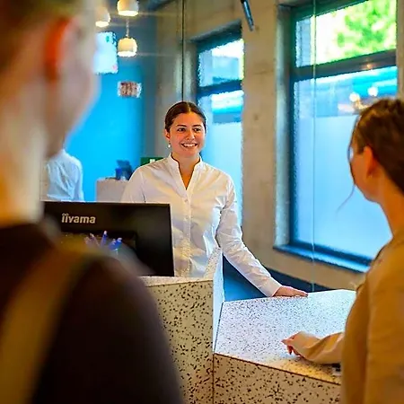 Ibis Budget Hotel 2*